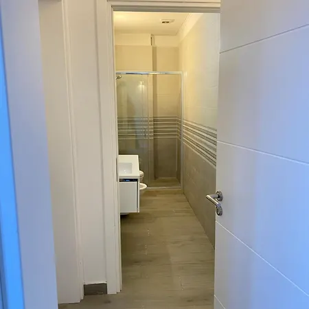 Deluxe Moderna Lecce