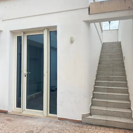 Affittacamere Deluxe Moderna 3*