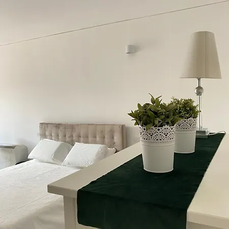 Deluxe Moderna Pensionat Lecce